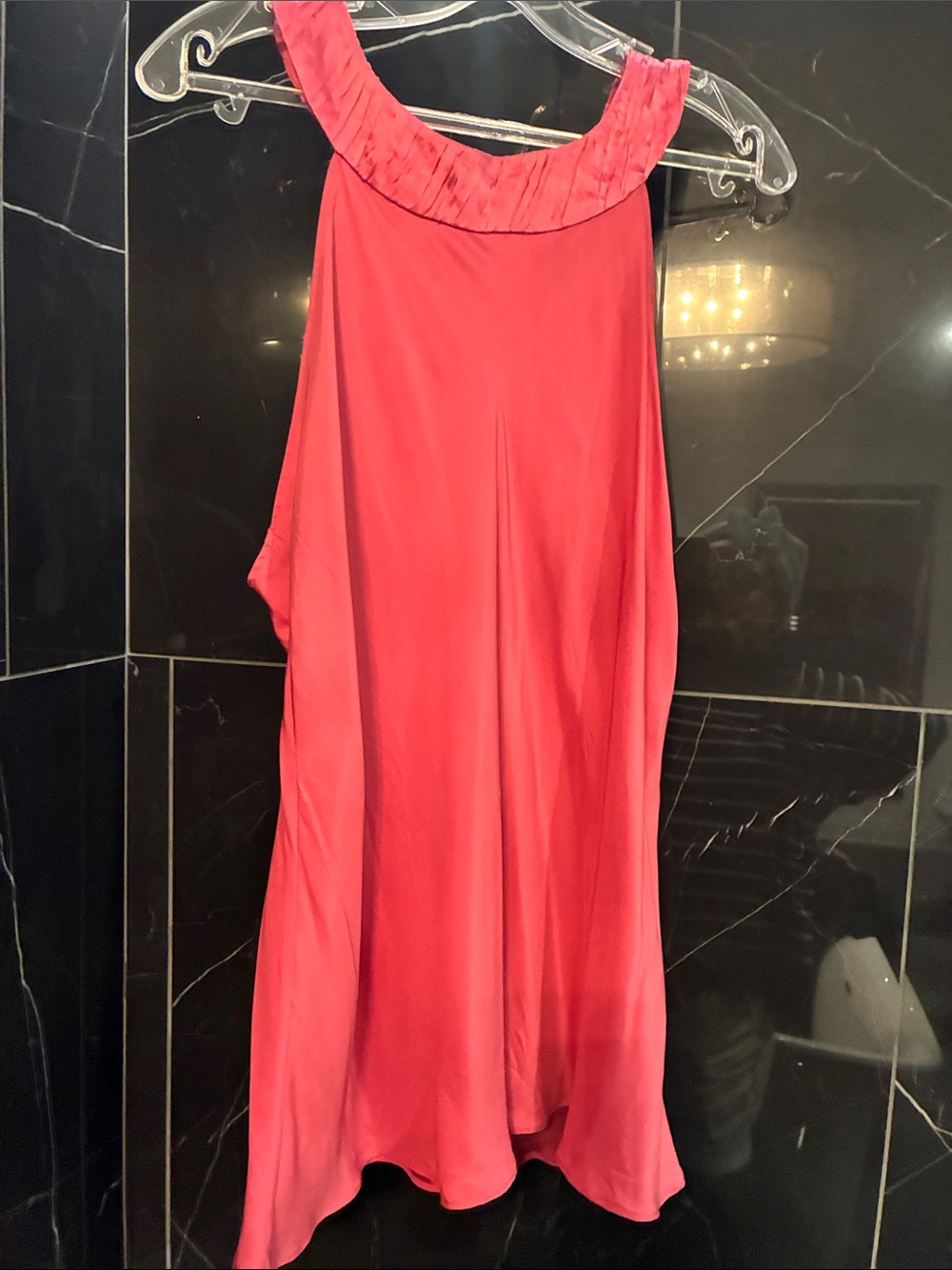 Banana Republic 100% Silk Ruffle-Neck Sleeveless Cami in Deep Rose
